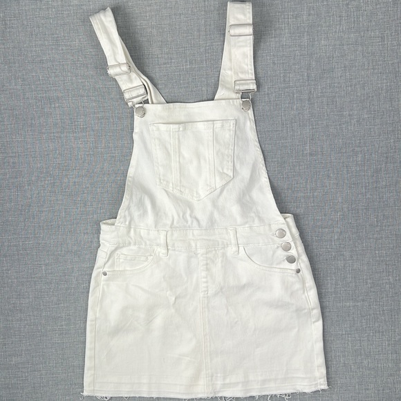 Dollhouse White Denim Shortall Dress Overall Skirt Juniors Sizes 5 7 9 - Picture 2 of 8